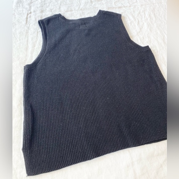 Joie Woman’s Knit Sleeveless Sweater - Picture 4 of 8